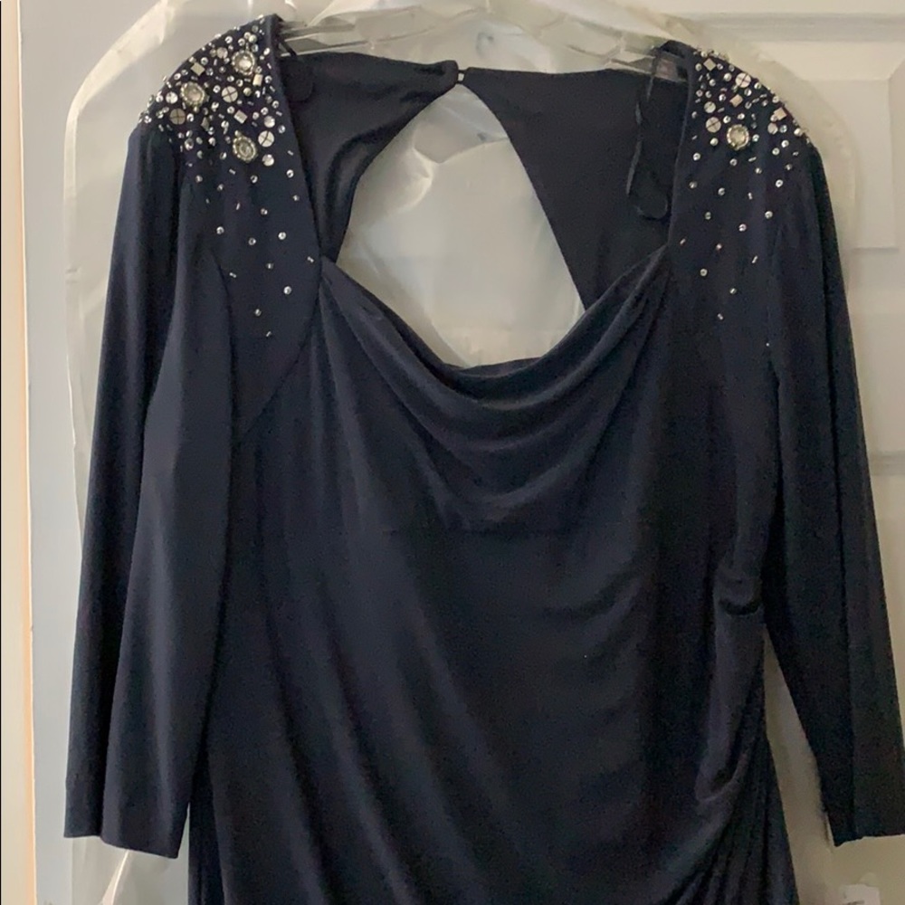 Size 14 women’s evening gown